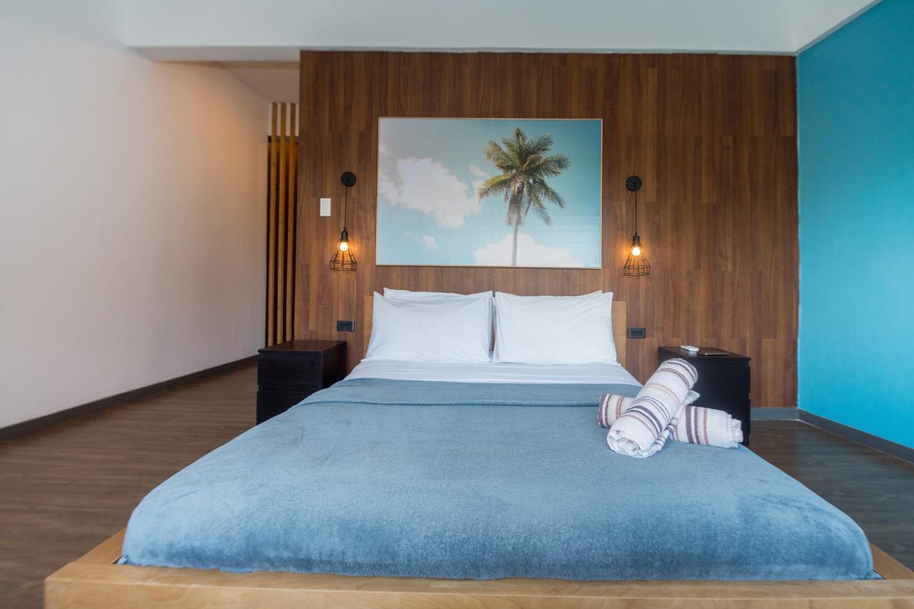 Luxeview Hotel Balabag  Εξωτερικό φωτογραφία