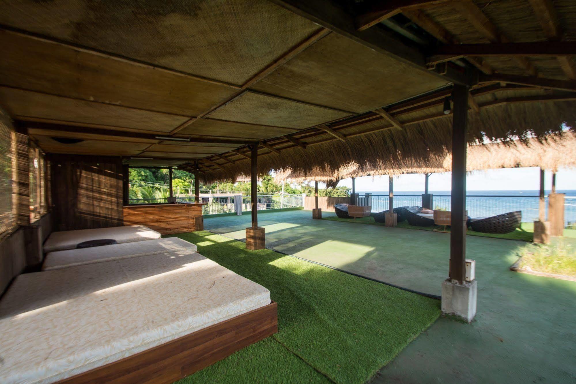 Luxeview Hotel Balabag  Εξωτερικό φωτογραφία